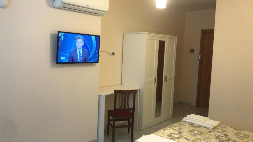 Hotel Lo Smeraldo room 1